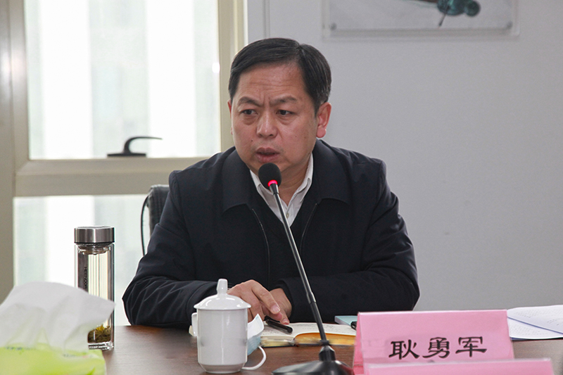 市城建局党组书记、局长耿勇军到市控尘办调研指导工作